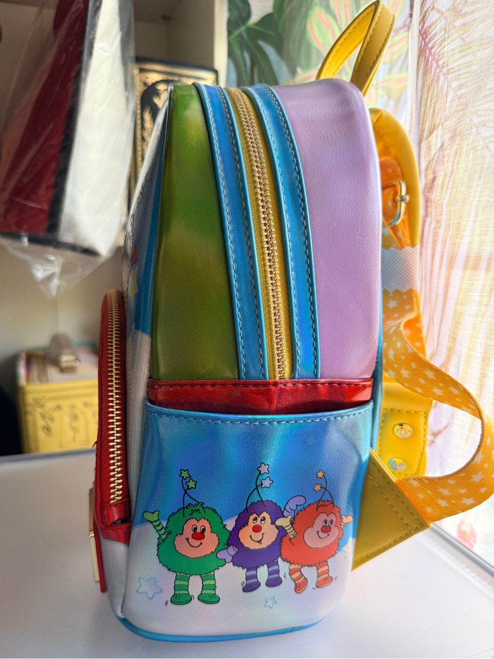 Loungefly Rainbow Brite Mini Backpack NWT - Picture 4 of 5